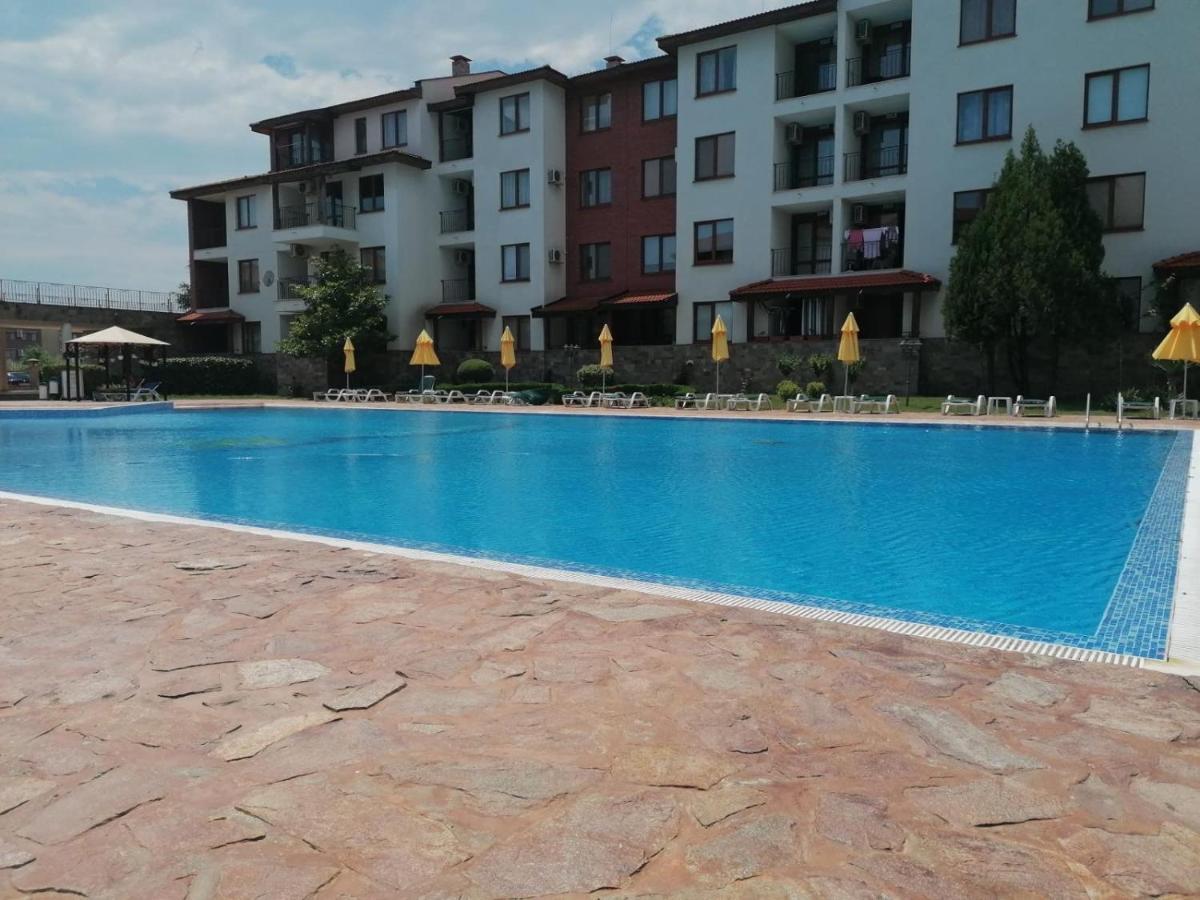 Private Apartments In Apolon رافدا المظهر الخارجي الصورة
