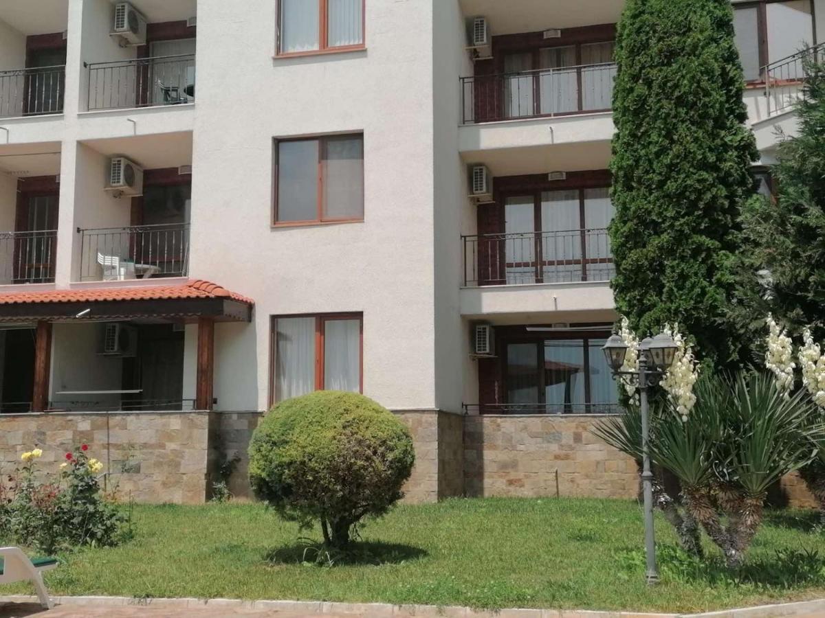 Private Apartments In Apolon رافدا المظهر الخارجي الصورة